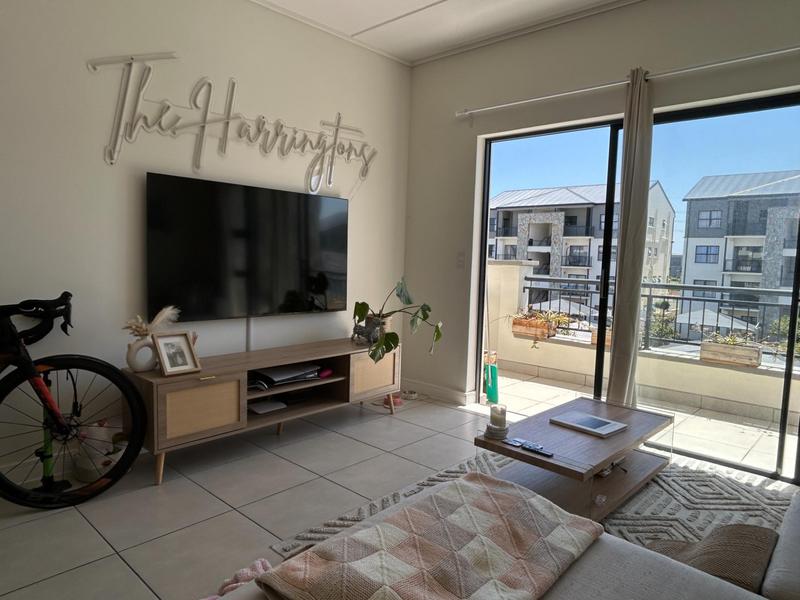 To Let 1 Bedroom Property for Rent in Sandown Western Cape